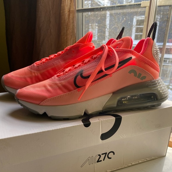Nike | Shoes | Pink Nike Air Max 290 